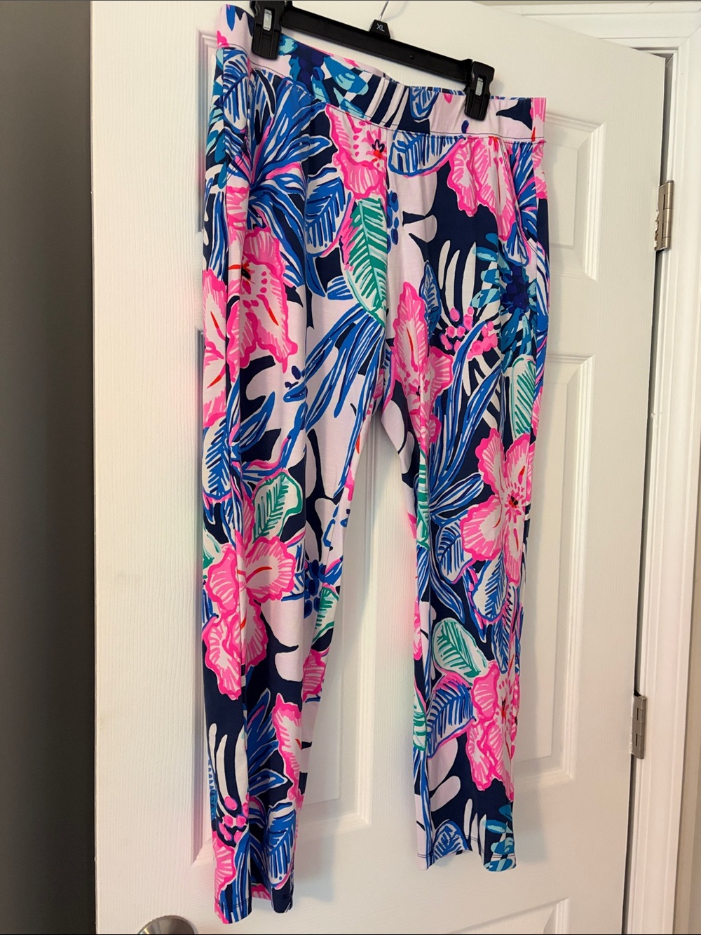 Lilly Pulitzer Neon Pink & Navy Floral Pants